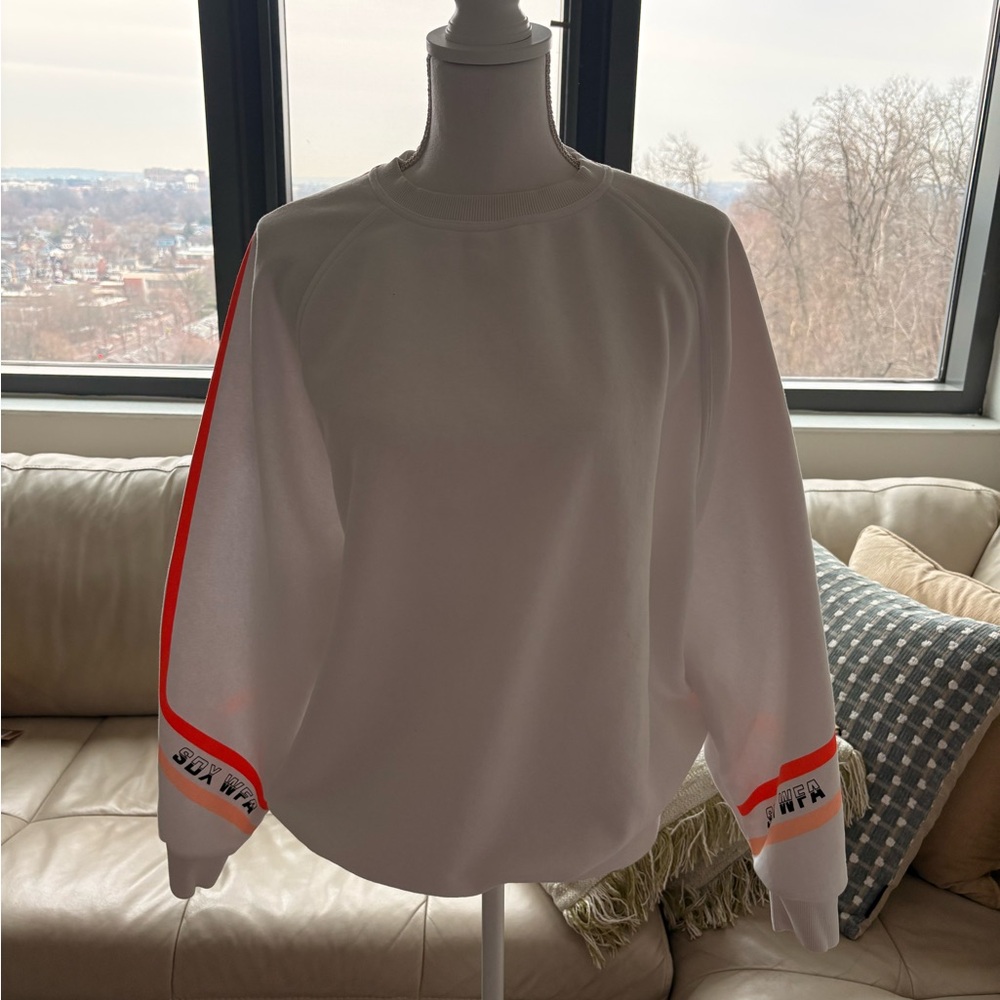 Women's White Fox Boutique- SOX WFA, White and Orange Sweatshirt